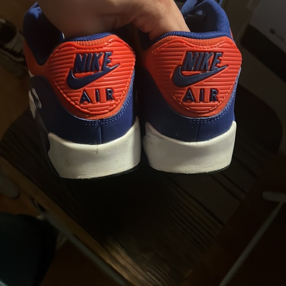 Nike air max size 6y - Picture 2 of 5